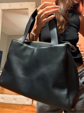 New Day Classic Black Leather Tote Bag - Unbranded